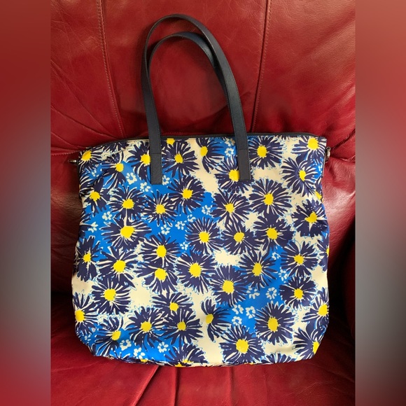 Authentic Prada Tessuto Stampato Blue Multicolor Nylon/Leather - Picture 2 of 10